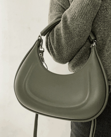 Torebka skórzana do ręki półksiężyc Tosca zielona