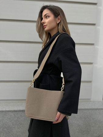 Torebka skórzana na ramię plisowana worek Giulia